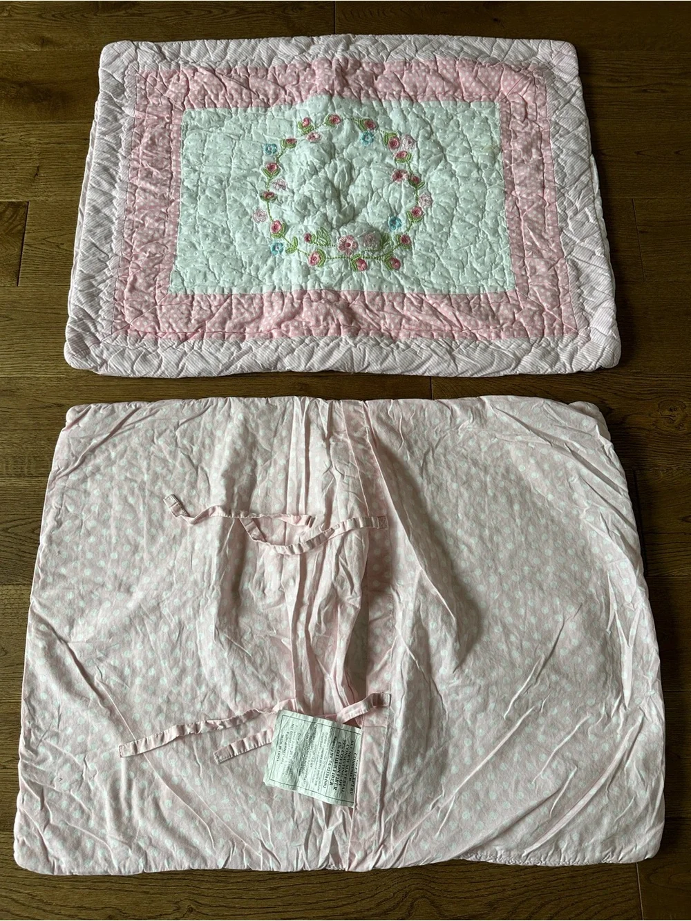 Pottery Barn Kids TWIN Size Cotton Quilt Patchwork Embroidered Coverlet Blanket
